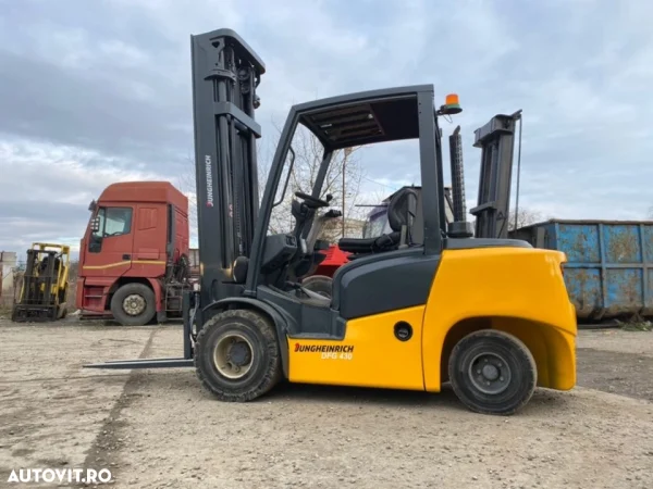 Stivuitor Diesel Jungheinrich DFG 430
