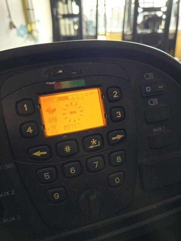 Reach Truck Yale Mr16N