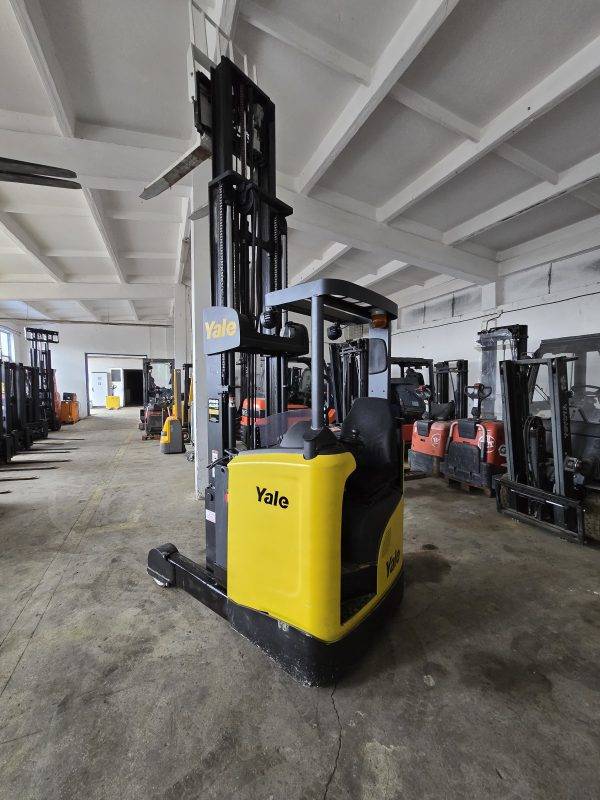 Reach Truck Yale Mr16N