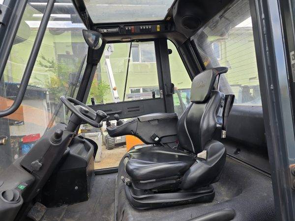 Stivuitor Diesel Linde H70D-02