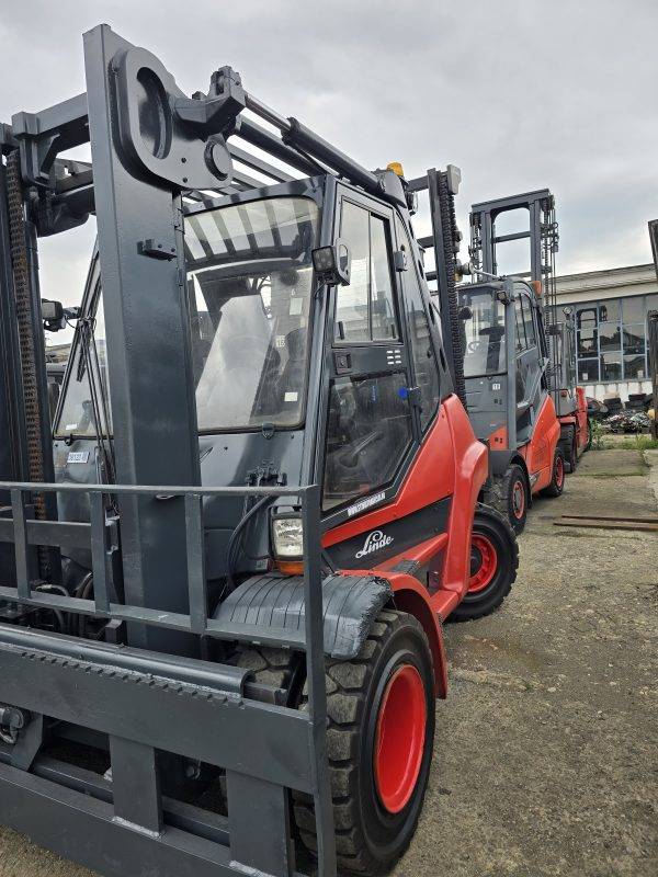 Stivuitor Diesel Linde H70D-02