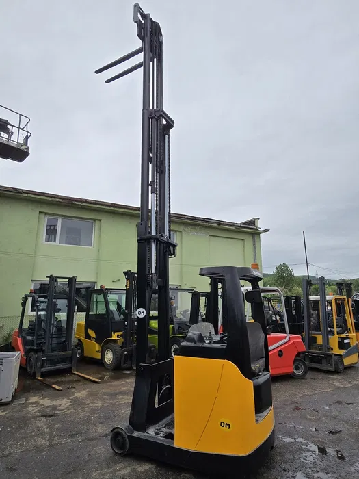 Reachtruck Fiat OM Thesi – Compact, Fiabil, Gata de Lucru!