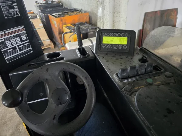 Reachtruck Fiat OM Thesi – Compact, Fiabil, Gata de Lucru!