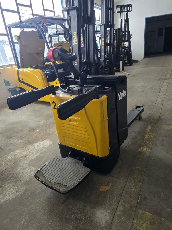 Transpalet electric Yale MP20X FBW – 2 tone, Lithium, an 2021
