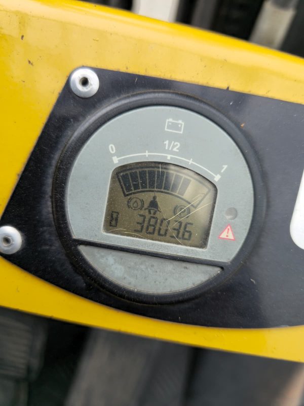 WhatsApp Image 2026-04-30 at 14.50.33 Stivuitor electric Caterpillar EP15 KRT 1.5 tone ridicare 4.75 m
