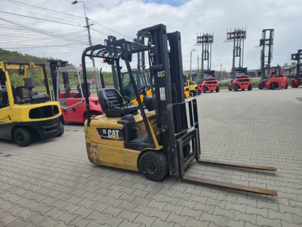 stivuitor electric Caterpillar EP15 KRT stivuitor electric Caterpillar EP15 KRT